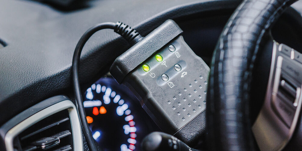 Diagnostics,Cars,Auto,Repair,Process,Close.,Electric,,Tool,,Fix,,Service,